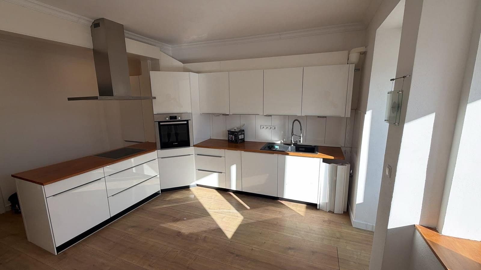 Pronájem bytu 3+kk 100 m², Geigerstraße 9, Pforzheim, Bádensko-Württembersko Pronájem bytu 3+kk 100 m², Geigerstraße 9, Pforzheim, Bádensko-Württembersko