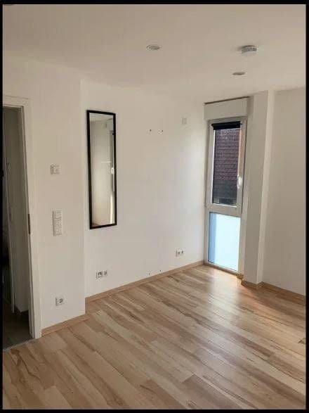 Pronájem bytu 2+1 55 m², Weißenhofstrasse 18, Erlenbach, Bádensko-Württembersko Pronájem bytu 2+1 55 m², Weißenhofstrasse 18, Erlenbach, Bádensko-Württembersko