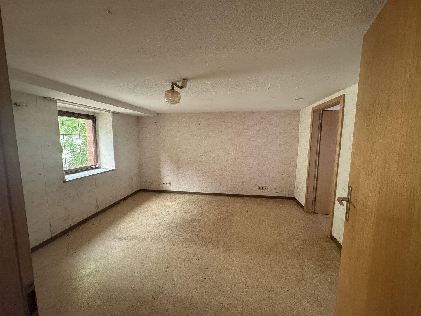 Prodej domu 180 m², pozemek 440 m², Kirchgasse 2, Lauterecken, Porýní-Falc Prodej domu 180 m², pozemek 440 m², Kirchgasse 2, Lauterecken, Porýní-Falc