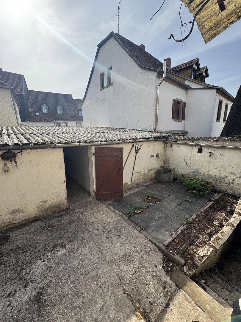 Prodej domu 180 m², pozemek 440 m², Kirchgasse 2, Lauterecken, Porýní-Falc Prodej domu 180 m², pozemek 440 m², Kirchgasse 2, Lauterecken, Porýní-Falc