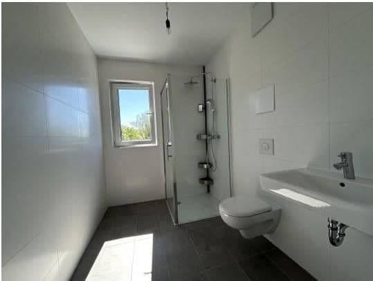 Prodej bytu 3+1 78 m², Bibergerstrasse 47, Unterhaching, Bavorsko Prodej bytu 3+1 78 m², Bibergerstrasse 47, Unterhaching, Bavorsko