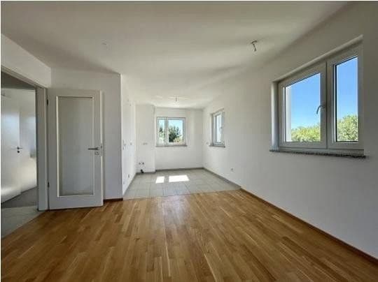 Prodej bytu 3+1 78 m², Bibergerstrasse 47, Unterhaching, Bavorsko Prodej bytu 3+1 78 m², Bibergerstrasse 47, Unterhaching, Bavorsko