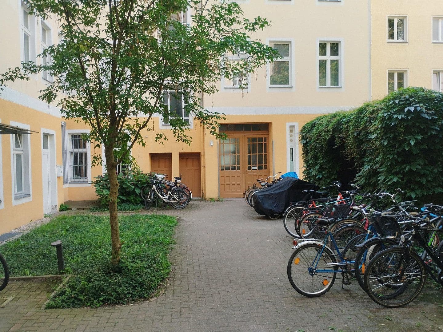 Prodej bytu 2+1 39 m², Simplonstraße 59, Berlin, Berlín Prodej bytu 2+1 39 m², Simplonstraße 59, Berlin, Berlín