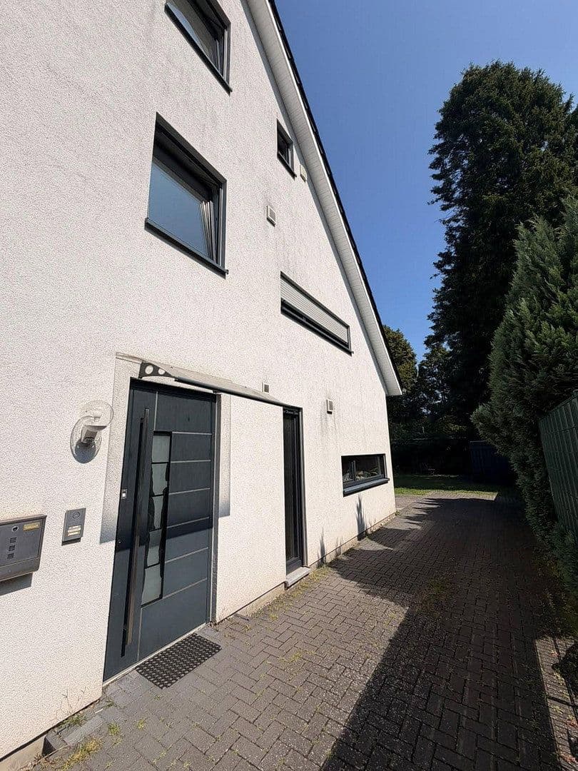 Pronájem bytu 4+1 80 m², Steinacker 14a, Hamburg, Hamburg Pronájem bytu 4+1 80 m², Steinacker 14a, Hamburg, Hamburg