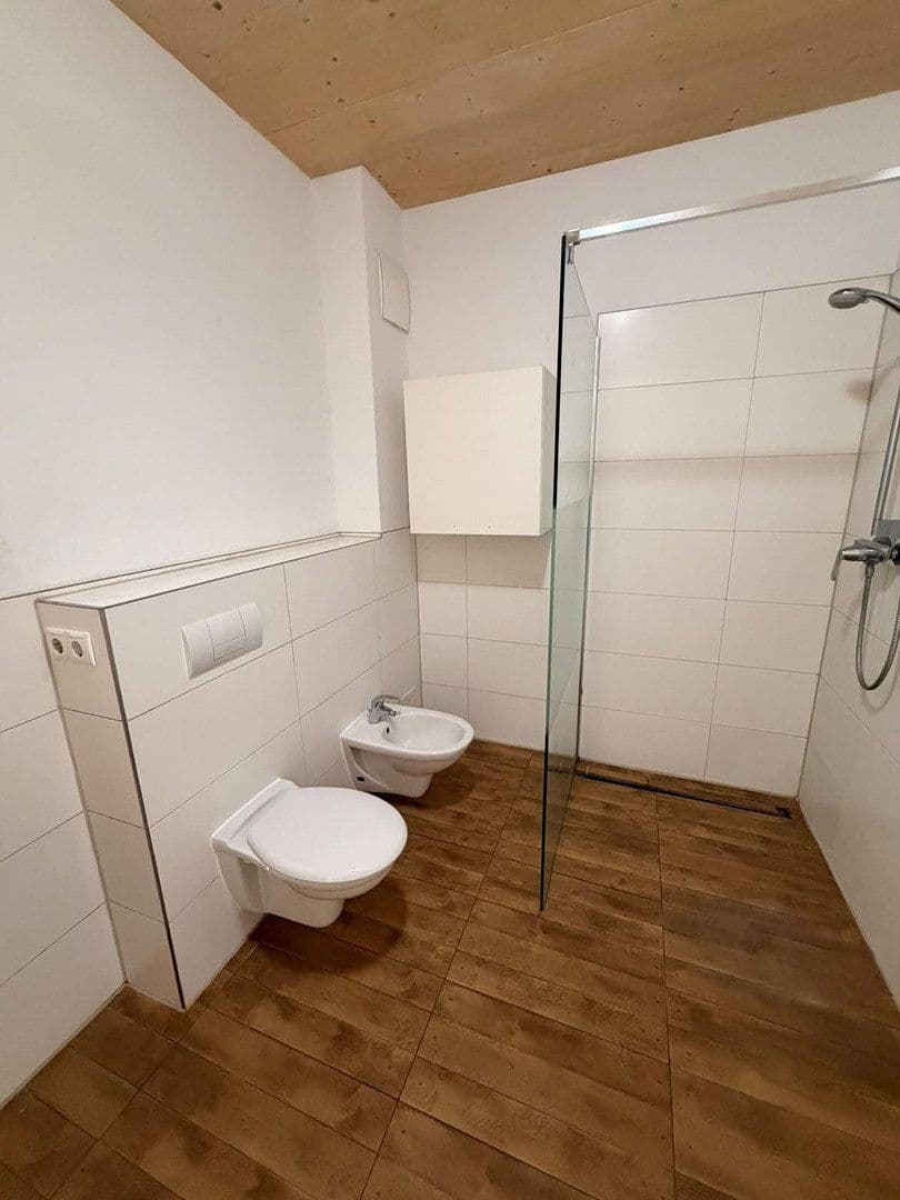 Pronájem bytu 4+1 80 m², Steinacker 14a, Hamburg, Hamburg Pronájem bytu 4+1 80 m², Steinacker 14a, Hamburg, Hamburg