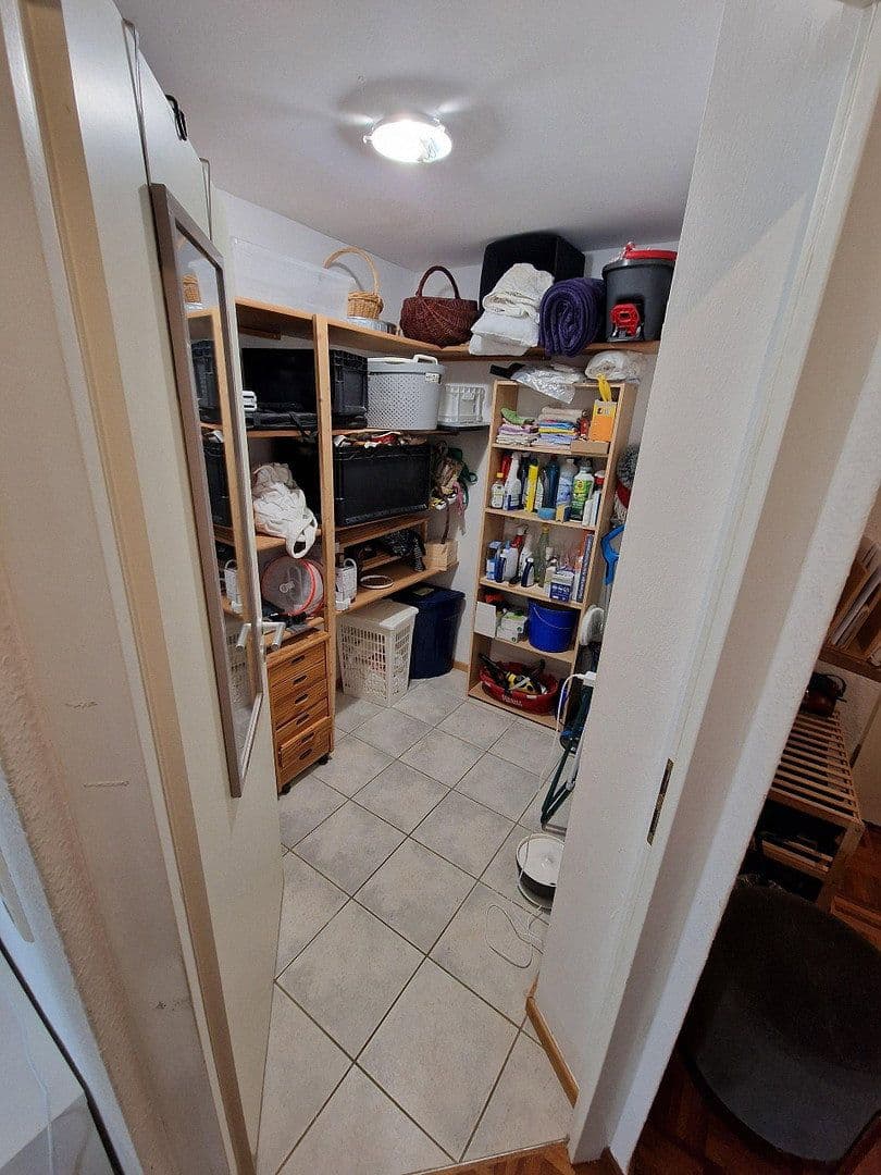 Pronájem bytu 3+kk 98 m², Hauptstrasse 90, Winnenden, Bádensko-Württembersko Pronájem bytu 3+kk 98 m², Hauptstrasse 90, Winnenden, Bádensko-Württembersko