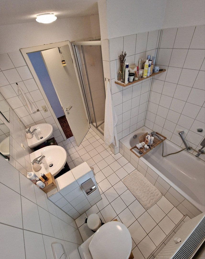 Pronájem bytu 3+kk 98 m², Hauptstrasse 90, Winnenden, Bádensko-Württembersko Pronájem bytu 3+kk 98 m², Hauptstrasse 90, Winnenden, Bádensko-Württembersko