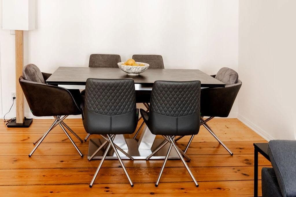 Pronájem bytu 2+1 62 m², Schlegelstrasse 11, Berlin, Berlín Pronájem bytu 2+1 62 m², Schlegelstrasse 11, Berlin, Berlín