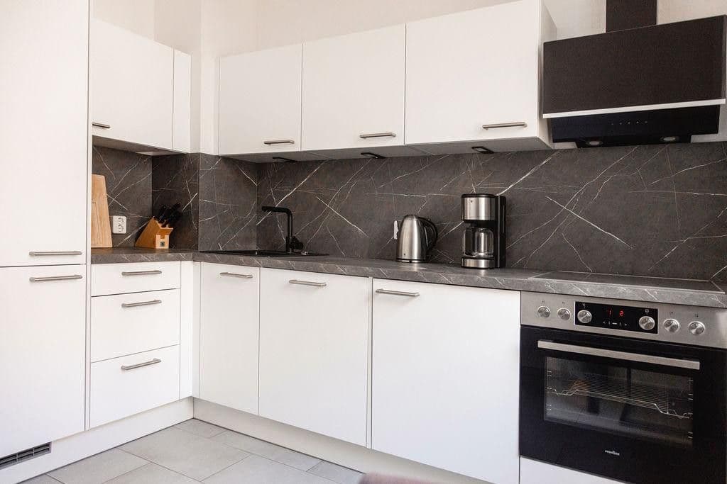 Pronájem bytu 2+1 62 m², Schlegelstrasse 11, Berlin, Berlín Pronájem bytu 2+1 62 m², Schlegelstrasse 11, Berlin, Berlín