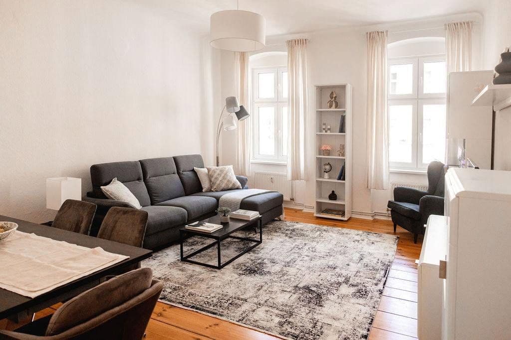 Pronájem bytu 2+1 62 m², Schlegelstrasse 11, Berlin, Berlín Pronájem bytu 2+1 62 m², Schlegelstrasse 11, Berlin, Berlín