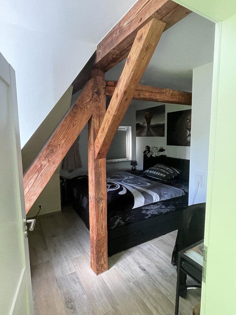 Pronájem bytu 3+1 80 m², Rostock, Mecklenburg-Vorpommern Pronájem bytu 3+1 80 m², Rostock, Mecklenburg-Vorpommern