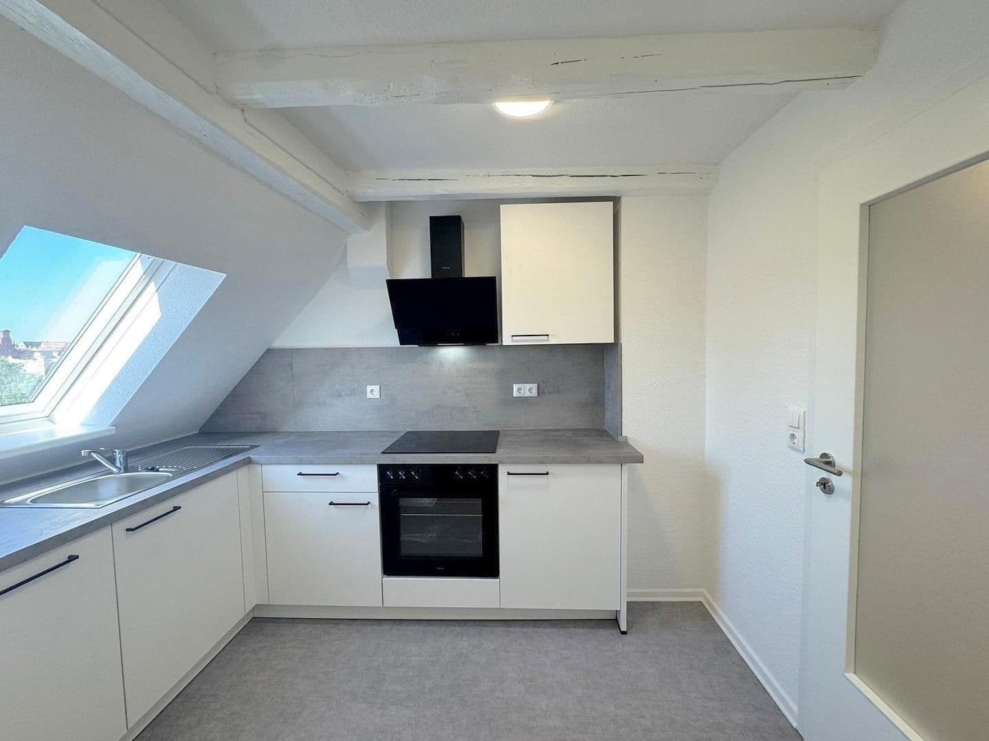 Prodej bytu 3+1 64 m², Wismar, Mecklenburg-Vorpommern Prodej bytu 3+1 64 m², Wismar, Mecklenburg-Vorpommern