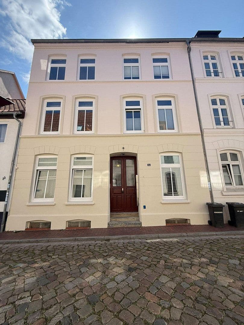 Prodej bytu 3+1 64 m², Wismar, Mecklenburg-Vorpommern Prodej bytu 3+1 64 m², Wismar, Mecklenburg-Vorpommern