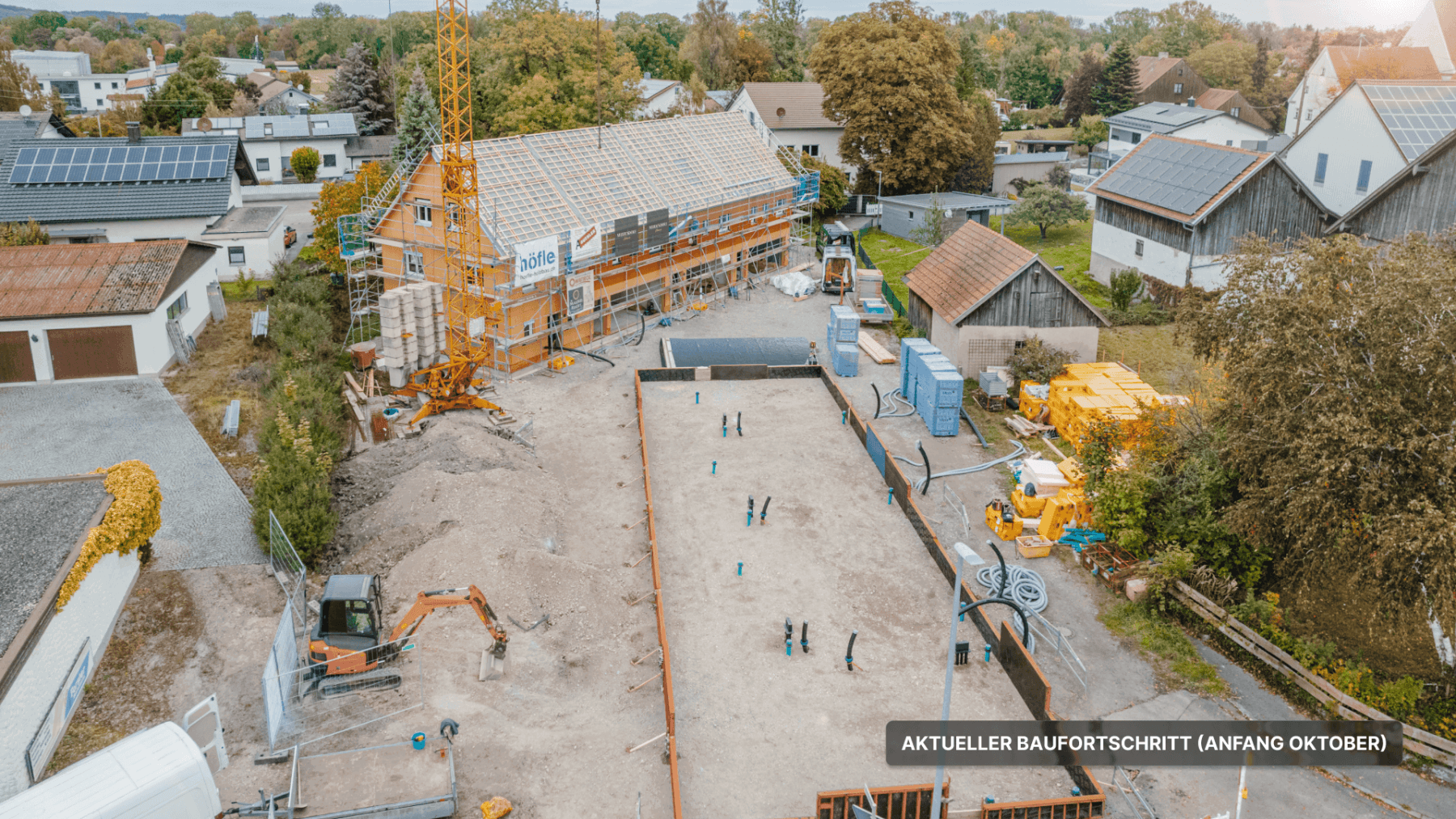 Prodej domu 115 m², pozemek 147 m², Mittelneufnacher Straße 6a, Hiltenfingen, Bavorsko Prodej domu 115 m², pozemek 147 m², Mittelneufnacher Straße 6a, Hiltenfingen, Bavorsko
