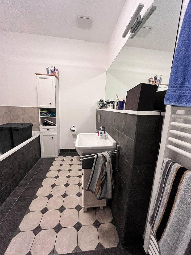 Prodej bytu 2+1 77 m², Ludwigstraße 28, Heppenheim, Hessen Prodej bytu 2+1 77 m², Ludwigstraße 28, Heppenheim, Hessen