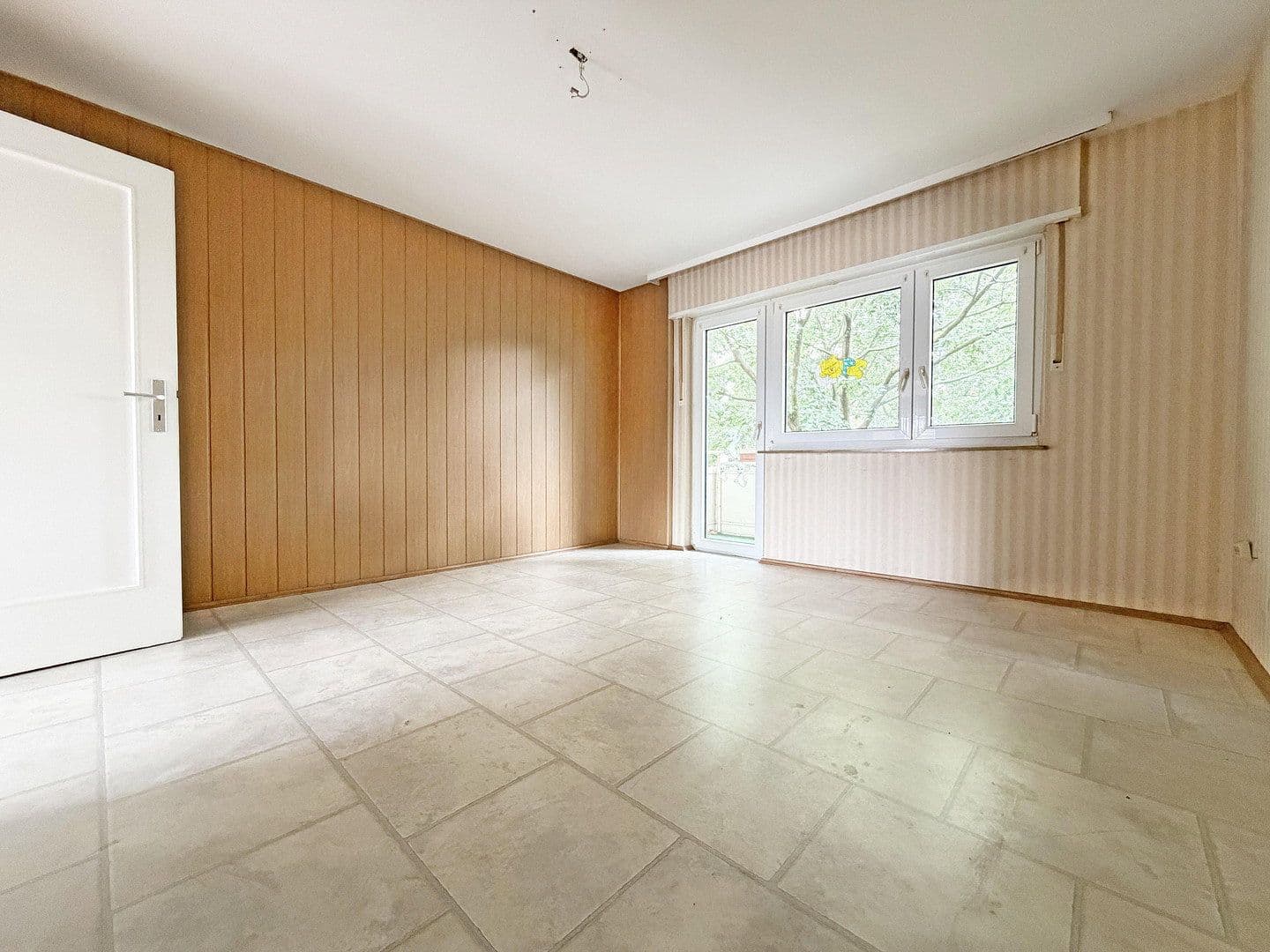 Prodej bytu 3+1 88 m², Ludwigshafen, Porýní-Falc Prodej bytu 3+1 88 m², Ludwigshafen, Porýní-Falc