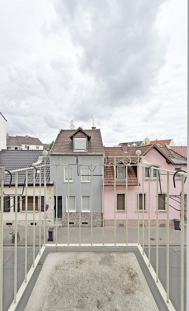 Prodej bytu 3+1 88 m², Ludwigshafen, Porýní-Falc Prodej bytu 3+1 88 m², Ludwigshafen, Porýní-Falc