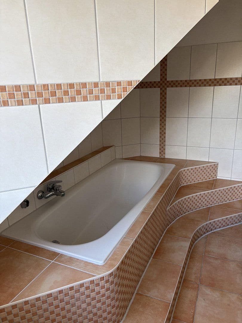 Pronájem bytu 3+1 126 m², Beckdorf, Dolní Sasko Pronájem bytu 3+1 126 m², Beckdorf, Dolní Sasko
