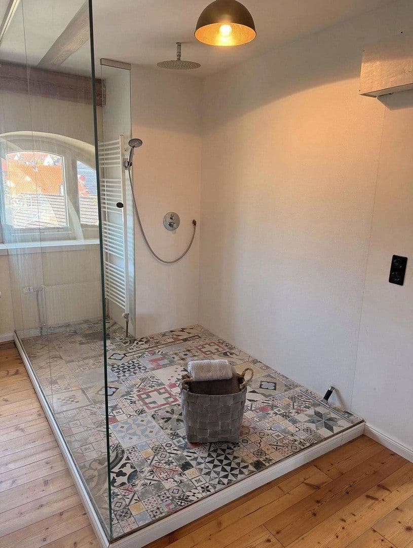 Prodej domu 326 m², pozemek 600 m², Stadecken-Elsheim, Porýní-Falc Prodej domu 326 m², pozemek 600 m², Stadecken-Elsheim, Porýní-Falc