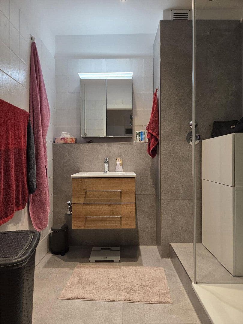 Prodej domu 363 m², pozemek 248 m², Hannover, Dolní Sasko Prodej domu 363 m², pozemek 248 m², Hannover, Dolní Sasko