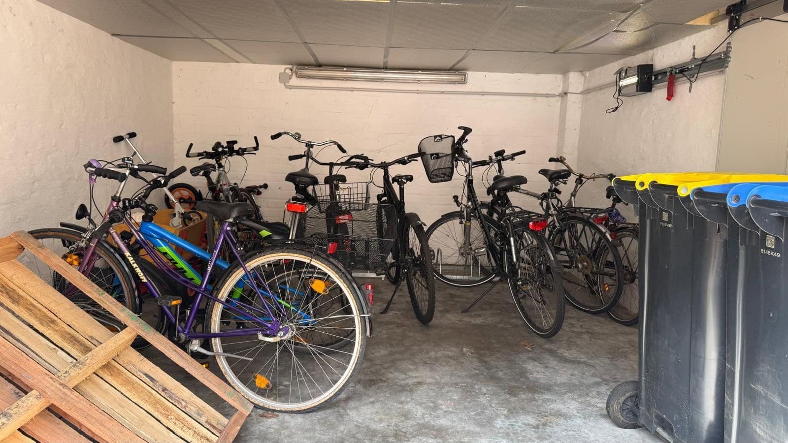 Prodej domu 363 m², pozemek 248 m², Hannover, Dolní Sasko Prodej domu 363 m², pozemek 248 m², Hannover, Dolní Sasko