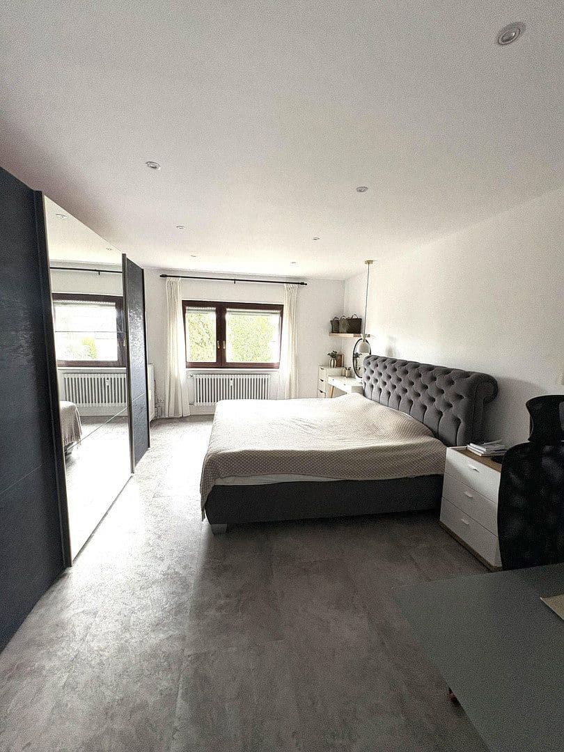Prodej bytu 4+1 100 m², Schwetzingen, Bádensko-Württembersko Prodej bytu 4+1 100 m², Schwetzingen, Bádensko-Württembersko