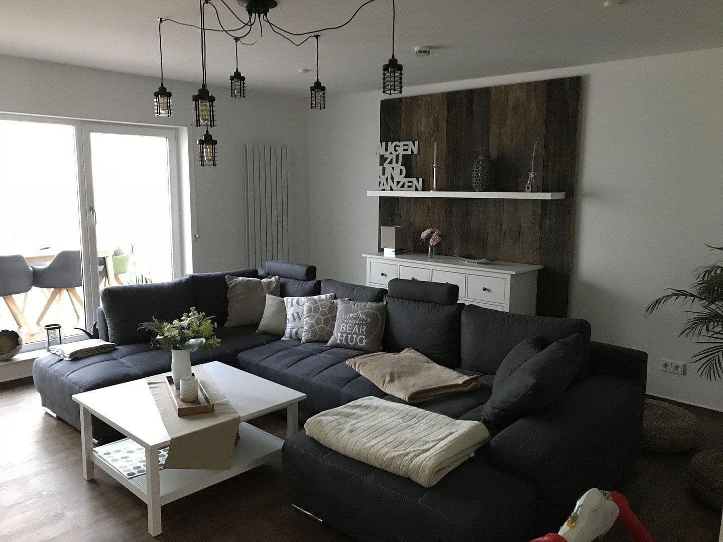 Prodej domu 160 m², pozemek 282 m², Bassenheim, Porýní-Falc Prodej domu 160 m², pozemek 282 m², Bassenheim, Porýní-Falc