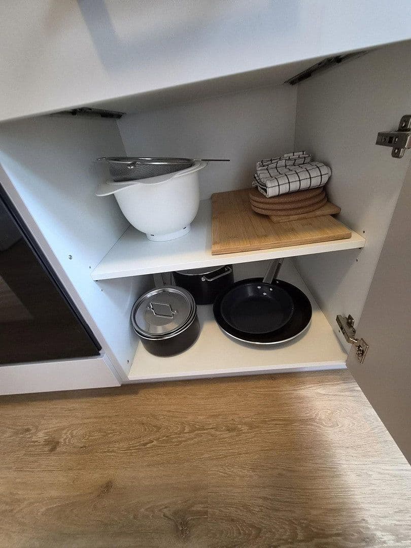 Pronájem bytu 3+1 80 m², Lorenzstr. 2, Karlsruhe, Bádensko-Württembersko Pronájem bytu 3+1 80 m², Lorenzstr. 2, Karlsruhe, Bádensko-Württembersko