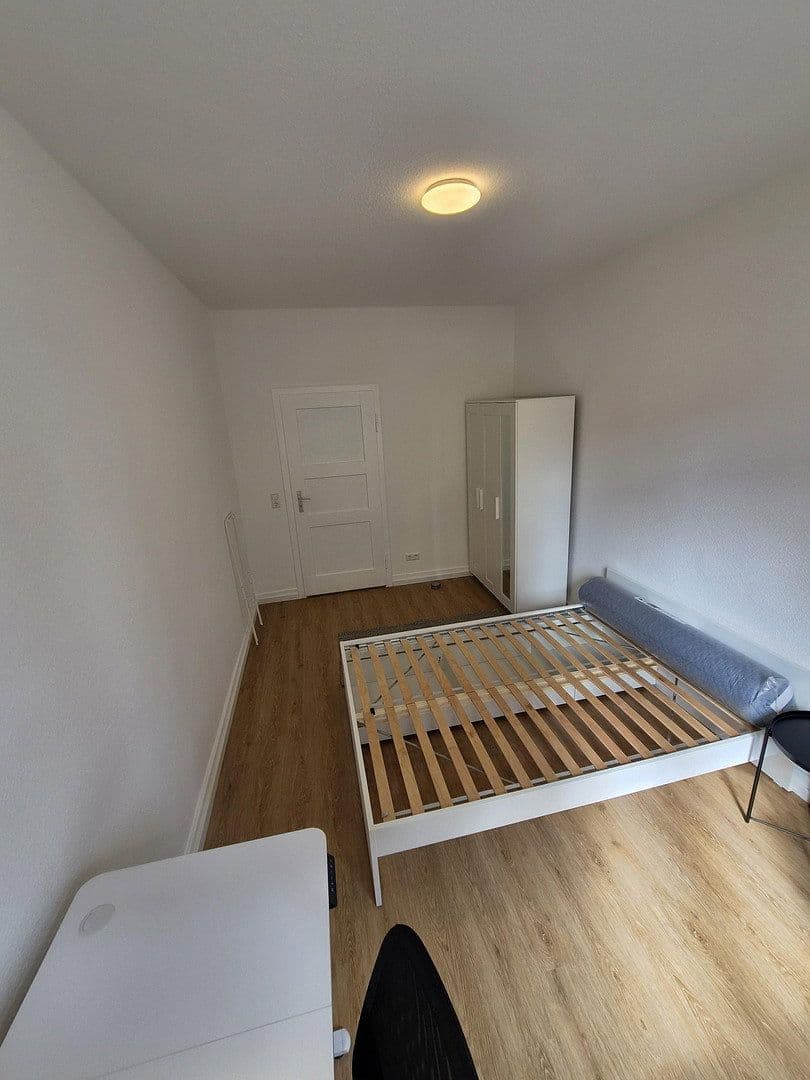 Pronájem bytu 3+1 80 m², Lorenzstr. 2, Karlsruhe, Bádensko-Württembersko Pronájem bytu 3+1 80 m², Lorenzstr. 2, Karlsruhe, Bádensko-Württembersko