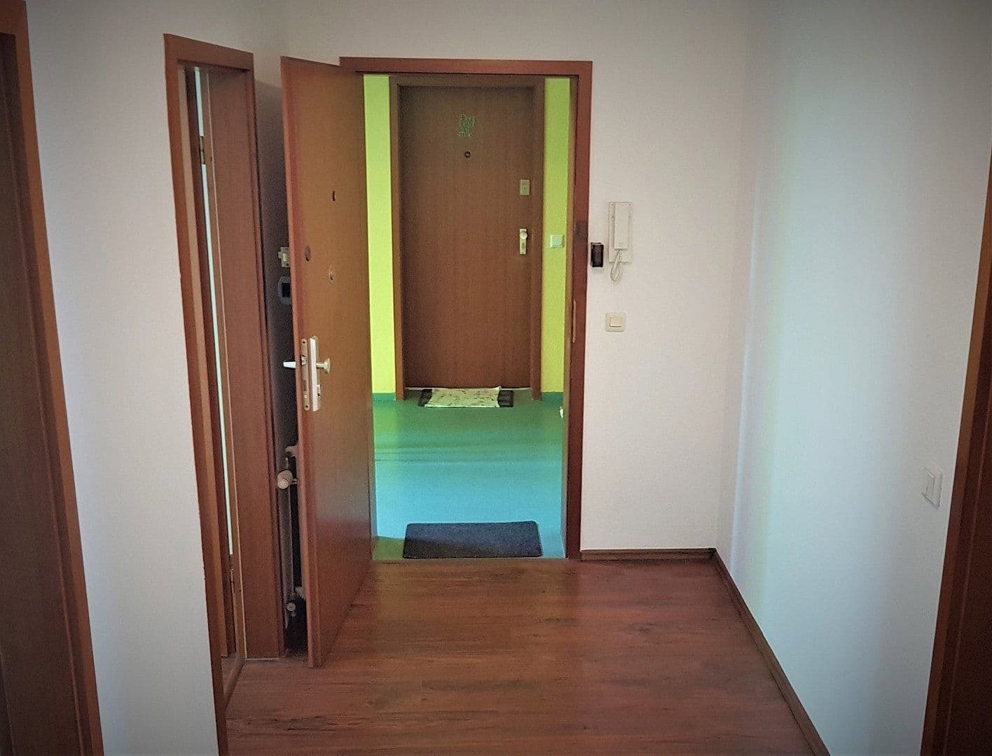 Pronájem bytu 3+1 70 m², In der Donk 34, Düsseldorf, Severní Porýní-Vestfálsko Pronájem bytu 3+1 70 m², In der Donk 34, Düsseldorf, Severní Porýní-Vestfálsko