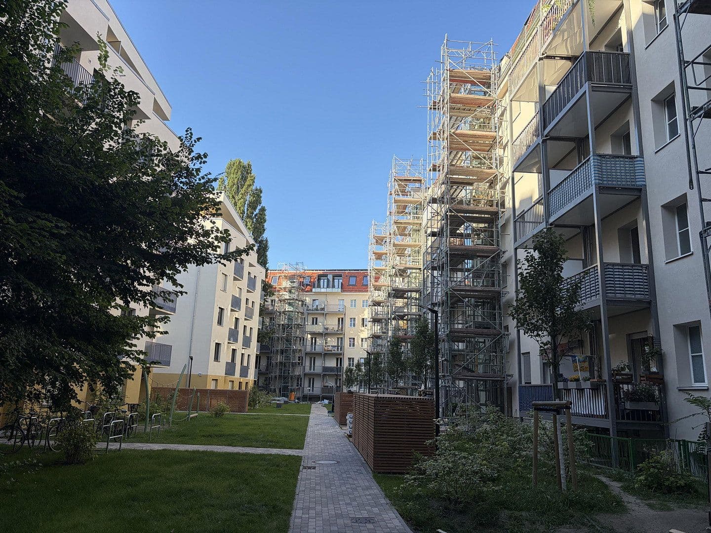 Pronájem bytu 2+1 61 m², Sonntagstr. 23, Berlin, Berlín Pronájem bytu 2+1 61 m², Sonntagstr. 23, Berlin, Berlín