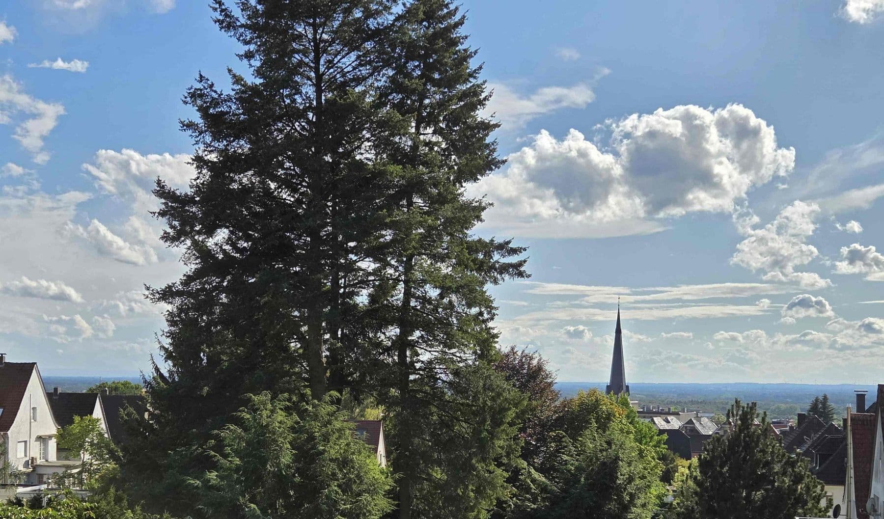 Prodej domu 152 m², pozemek 740 m², Bielefeld, Severní Porýní-Vestfálsko Prodej domu 152 m², pozemek 740 m², Bielefeld, Severní Porýní-Vestfálsko