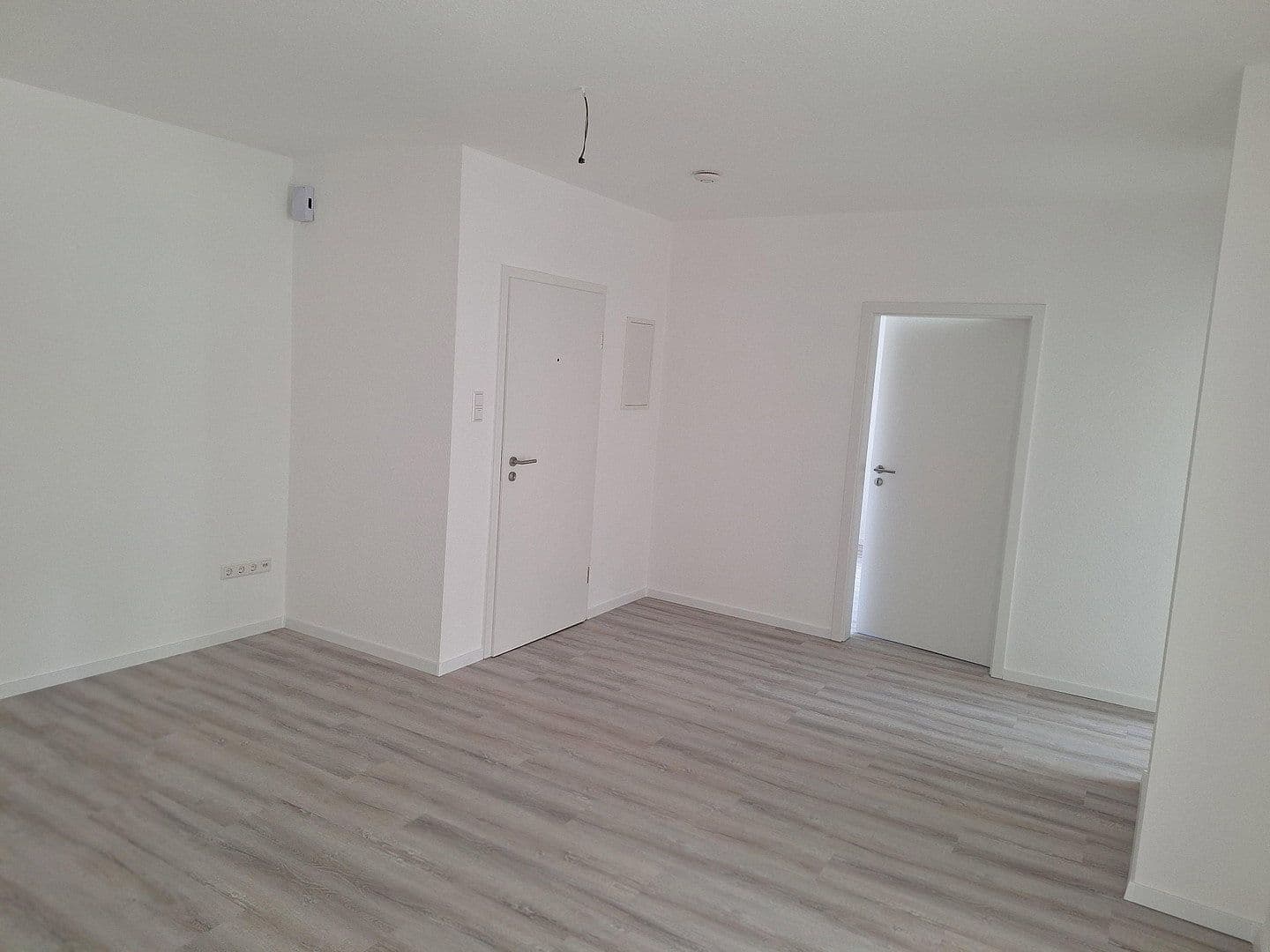 Pronájem bytu 3+1 100 m², Bad Nenndorf, Dolní Sasko Pronájem bytu 3+1 100 m², Bad Nenndorf, Dolní Sasko