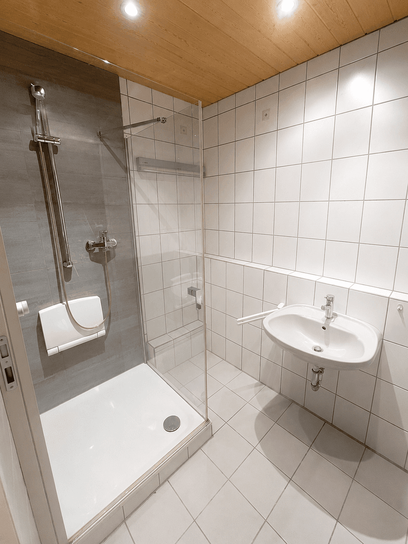 Pronájem bytu 3+1 77 m², Moselstraße 5, Dormagen, Severní Porýní-Vestfálsko Pronájem bytu 3+1 77 m², Moselstraße 5, Dormagen, Severní Porýní-Vestfálsko