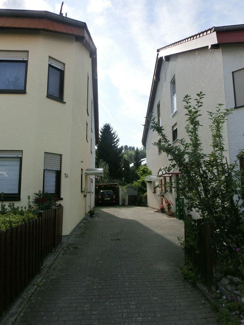 Pronájem domu 120 m², pozemek 200 m², Dammweg 16/1, Bammental, Bádensko-Württembersko Pronájem domu 120 m², pozemek 200 m², Dammweg 16/1, Bammental, Bádensko-Württembersko