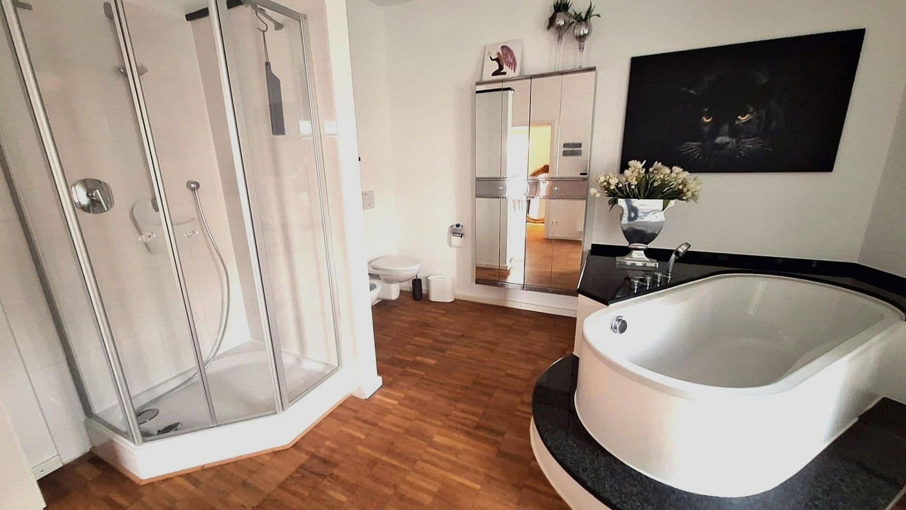 Pronájem bytu 3+1 115 m², Ellmaierstraße 6, Rosenheim, Bavorsko Pronájem bytu 3+1 115 m², Ellmaierstraße 6, Rosenheim, Bavorsko