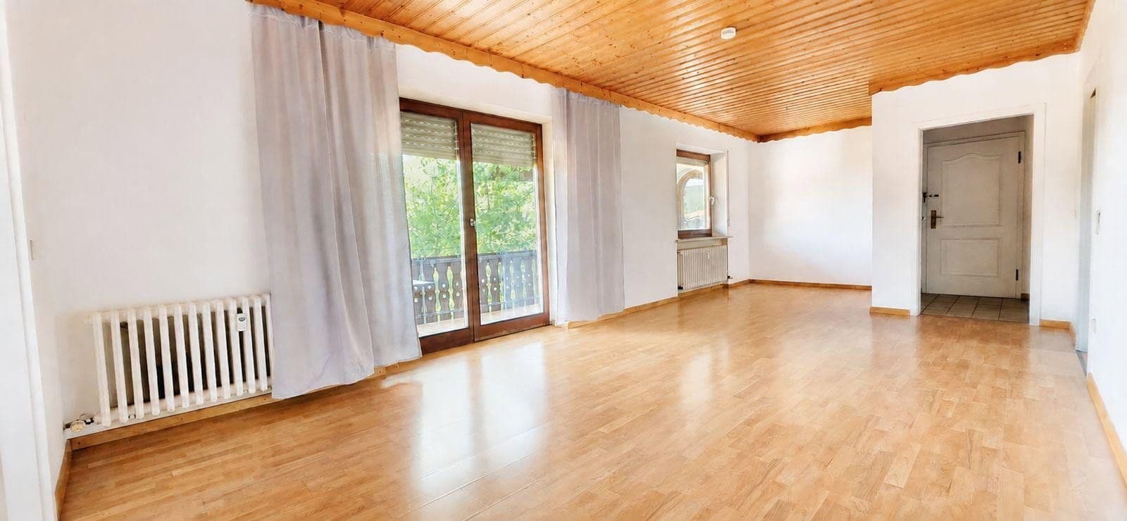 Pronájem bytu 3+1 93 m², Fuchsbergstraße 9, Mauth, Bavorsko Pronájem bytu 3+1 93 m², Fuchsbergstraße 9, Mauth, Bavorsko