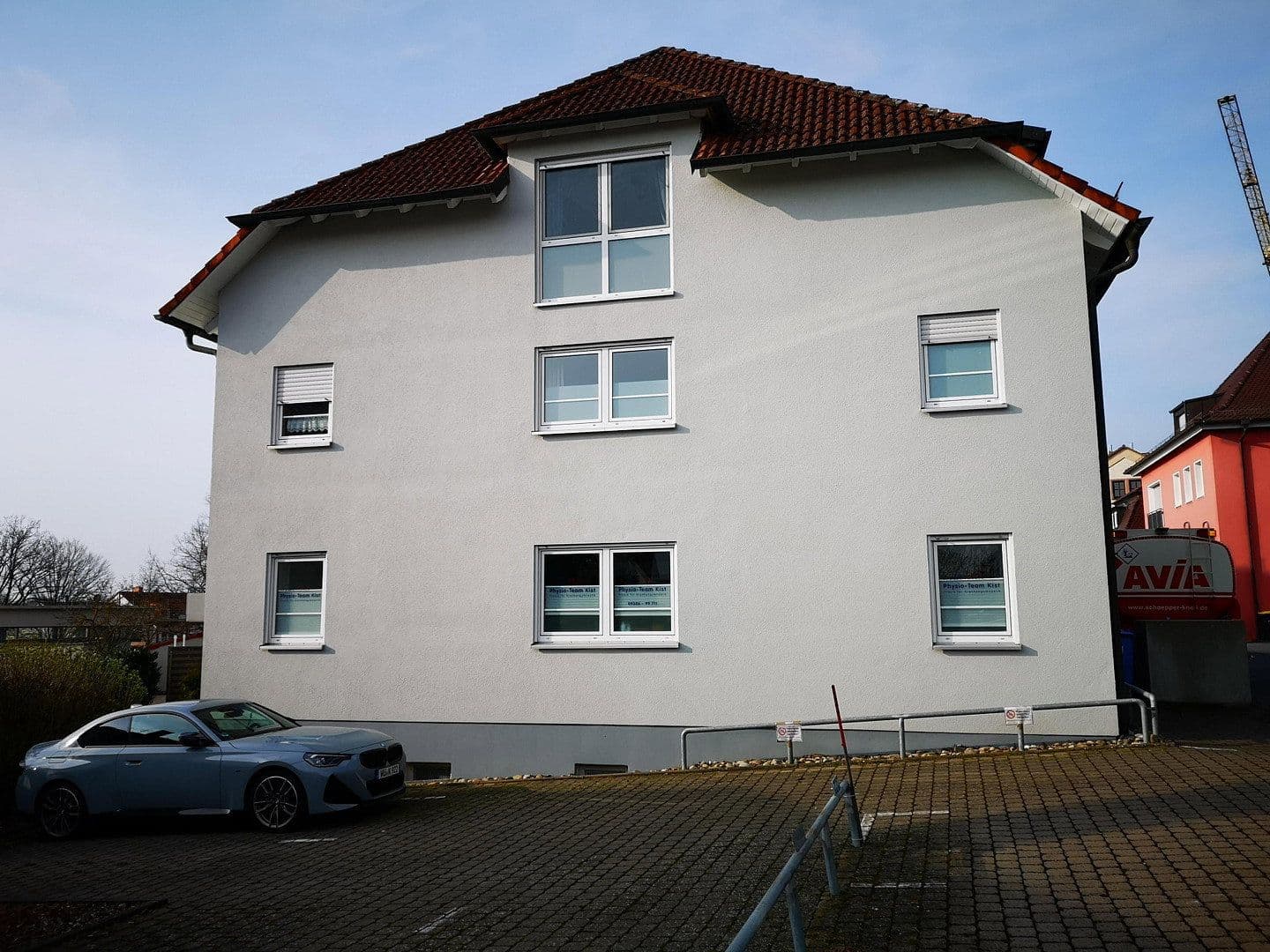 Pronájem bytu 3+1 88 m², Am Rathaus 2/ Friedhofstrasse 1, Kist, Bavorsko Pronájem bytu 3+1 88 m², Am Rathaus 2/ Friedhofstrasse 1, Kist, Bavorsko