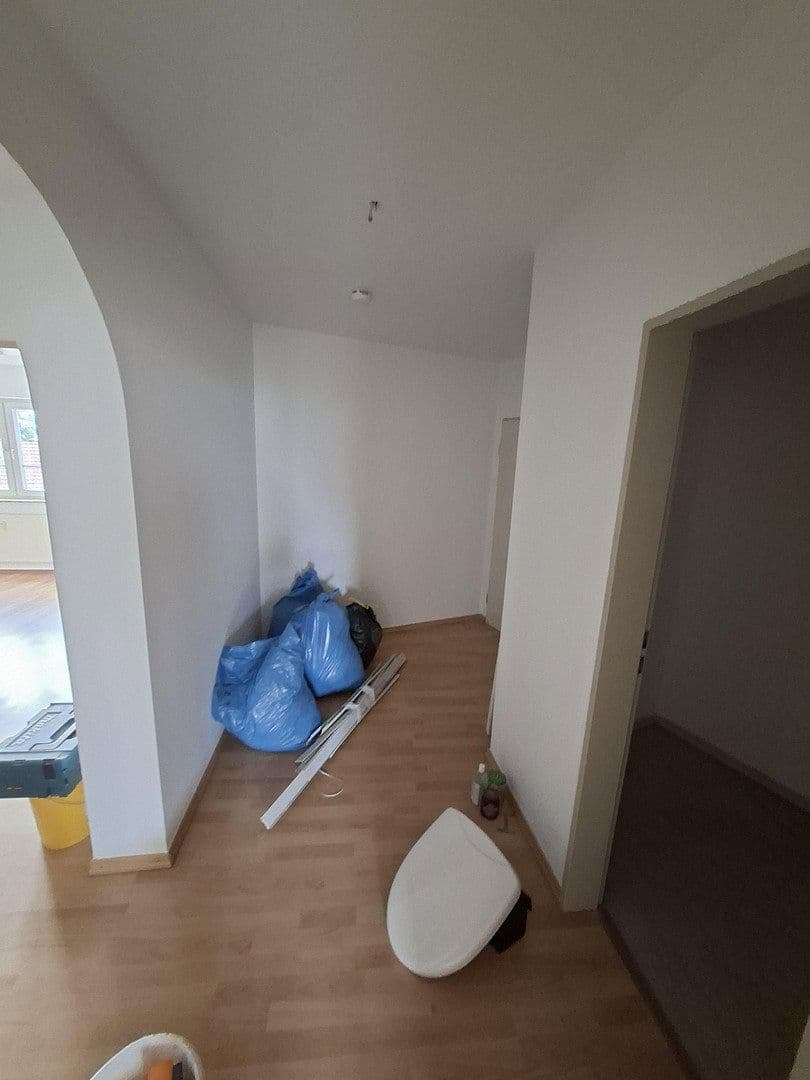 Pronájem bytu 3+1 88 m², Am Rathaus 2/ Friedhofstrasse 1, Kist, Bavorsko Pronájem bytu 3+1 88 m², Am Rathaus 2/ Friedhofstrasse 1, Kist, Bavorsko