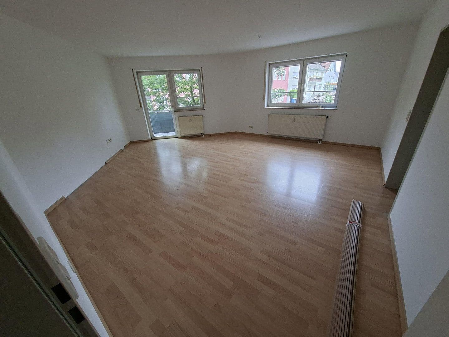 Pronájem bytu 3+1 88 m², Am Rathaus 2/ Friedhofstrasse 1, Kist, Bavorsko Pronájem bytu 3+1 88 m², Am Rathaus 2/ Friedhofstrasse 1, Kist, Bavorsko