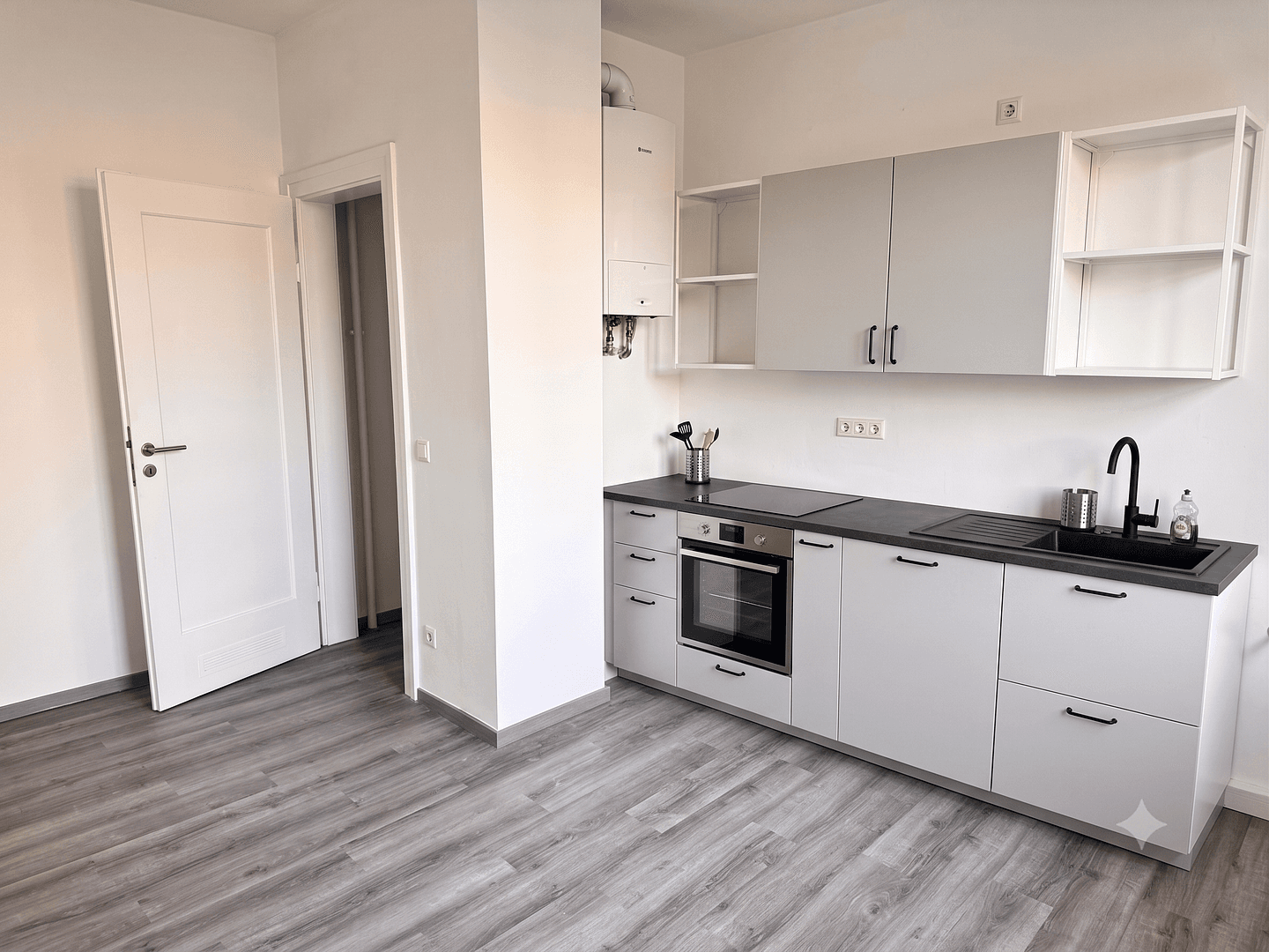 Pronájem bytu 2+1 56 m², Landgrabenstraße, Nürnberg, Bavorsko Pronájem bytu 2+1 56 m², Landgrabenstraße, Nürnberg, Bavorsko
