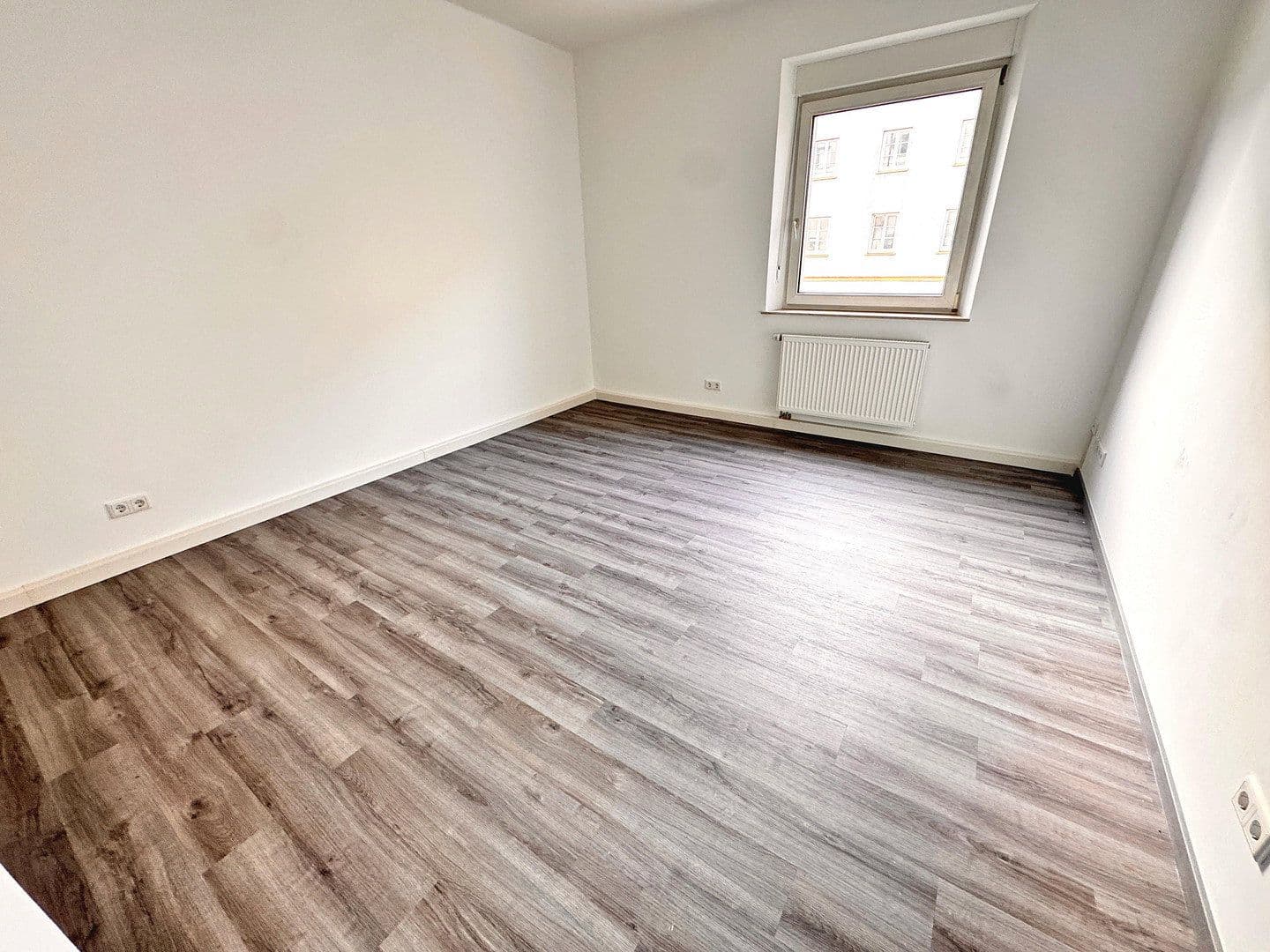 Pronájem bytu 2+1 56 m², Landgrabenstraße, Nürnberg, Bavorsko Pronájem bytu 2+1 56 m², Landgrabenstraße, Nürnberg, Bavorsko