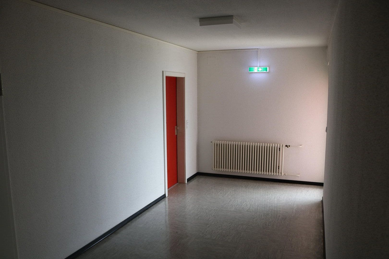 Prodej bytu 2+1 61 m², Herderstr. 21, Hochheim, Hessen Prodej bytu 2+1 61 m², Herderstr. 21, Hochheim, Hessen