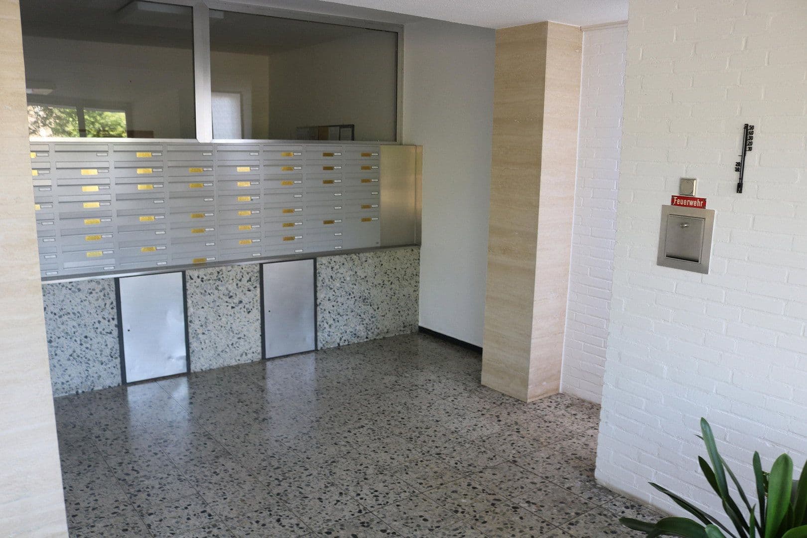 Prodej bytu 2+1 61 m², Herderstr. 21, Hochheim, Hessen Prodej bytu 2+1 61 m², Herderstr. 21, Hochheim, Hessen