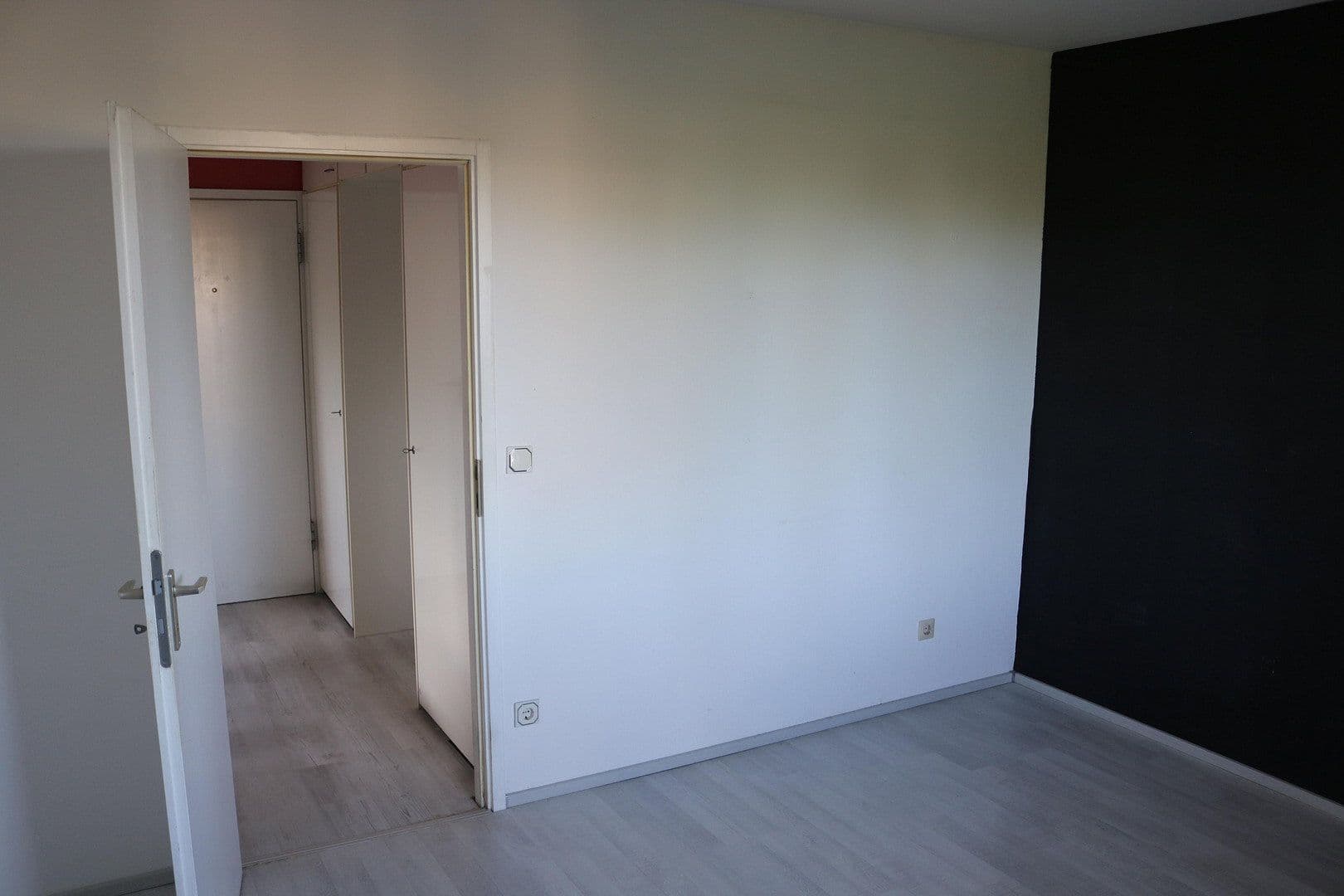 Prodej bytu 2+1 61 m², Herderstr. 21, Hochheim, Hessen Prodej bytu 2+1 61 m², Herderstr. 21, Hochheim, Hessen