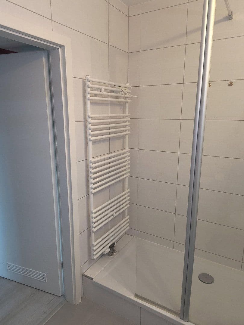 Prodej bytu 2+1 61 m², Herderstr. 21, Hochheim, Hessen Prodej bytu 2+1 61 m², Herderstr. 21, Hochheim, Hessen