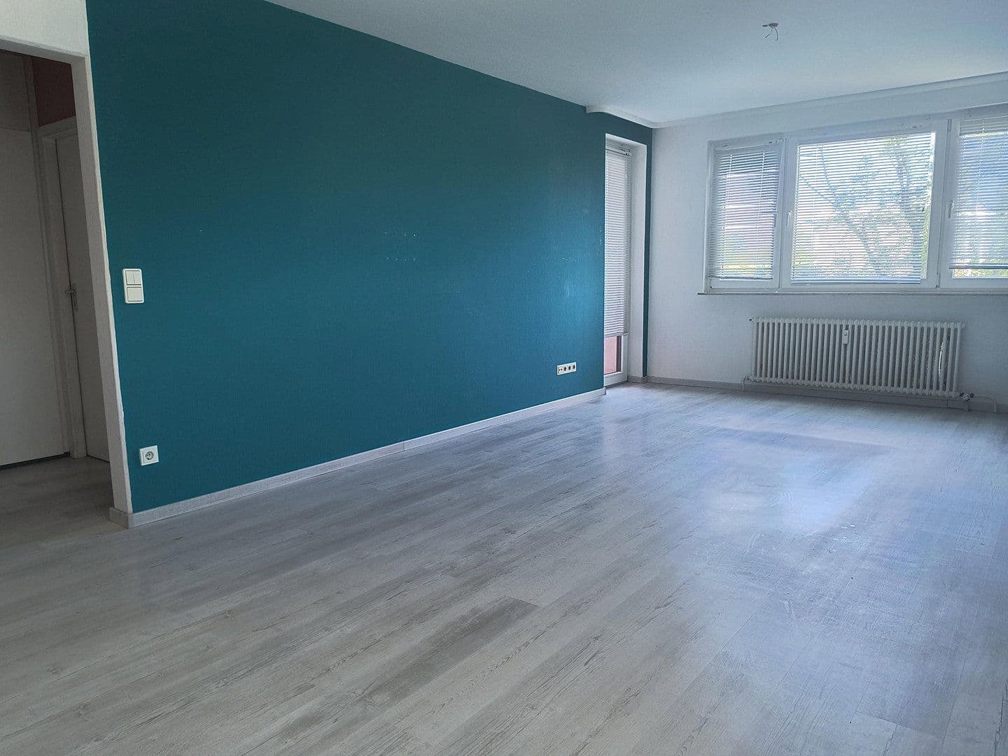 Prodej bytu 2+1 61 m², Herderstr. 21, Hochheim, Hessen Prodej bytu 2+1 61 m², Herderstr. 21, Hochheim, Hessen