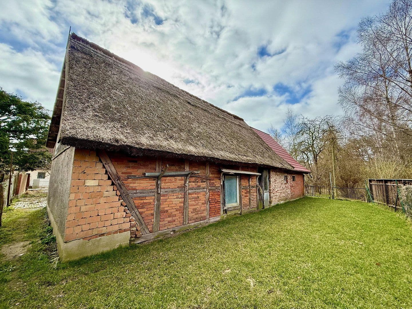 Prodej domu 173 m², pozemek 540 m², Straße zur Koppel, Rankwitz, Mecklenburg-Vorpommern Prodej domu 173 m², pozemek 540 m², Straße zur Koppel, Rankwitz, Mecklenburg-Vorpommern