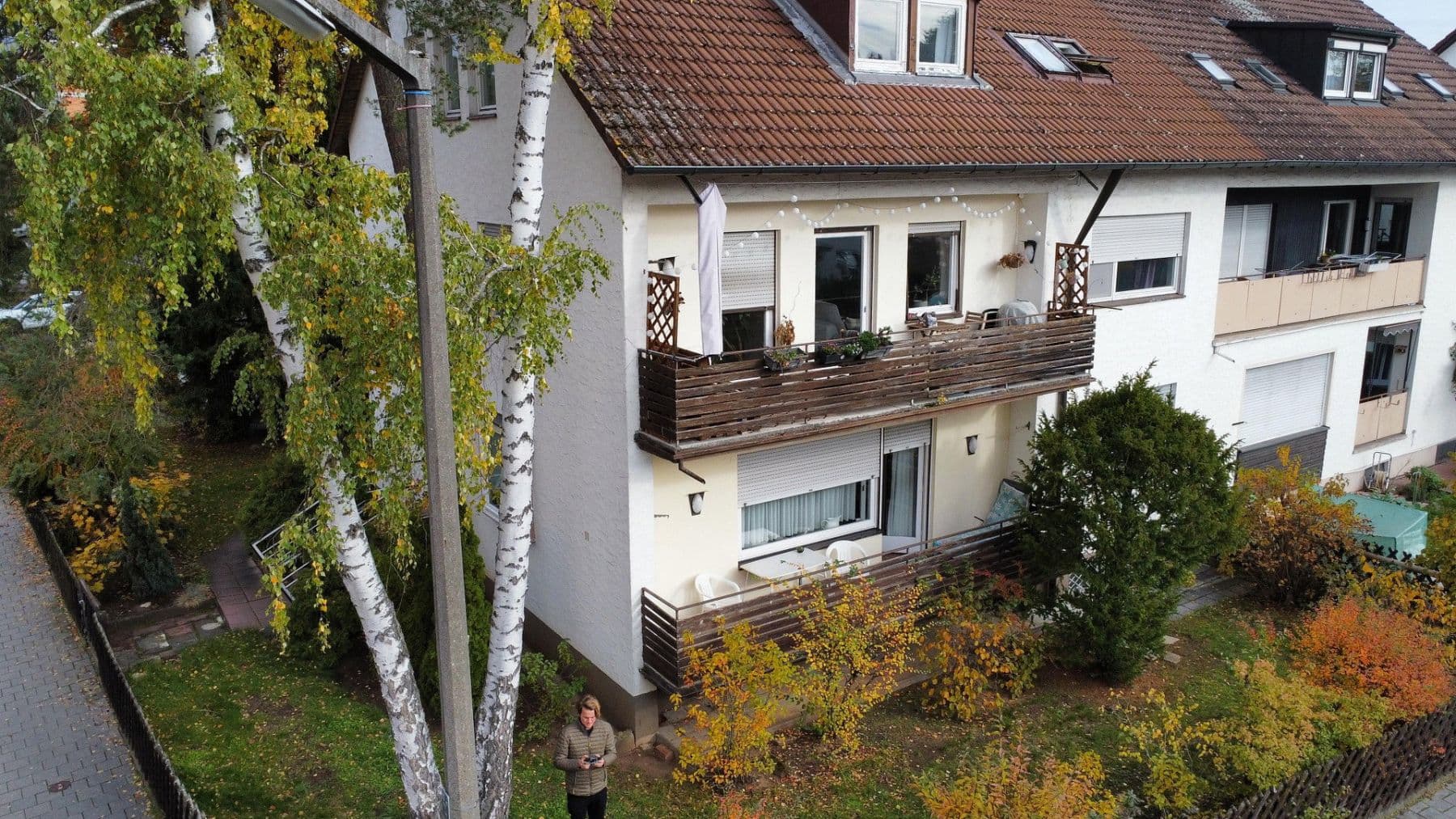 Prodej domu 240 m², pozemek 500 m², Marienbader Straße, Erlangen, Bavorsko Prodej domu 240 m², pozemek 500 m², Marienbader Straße, Erlangen, Bavorsko