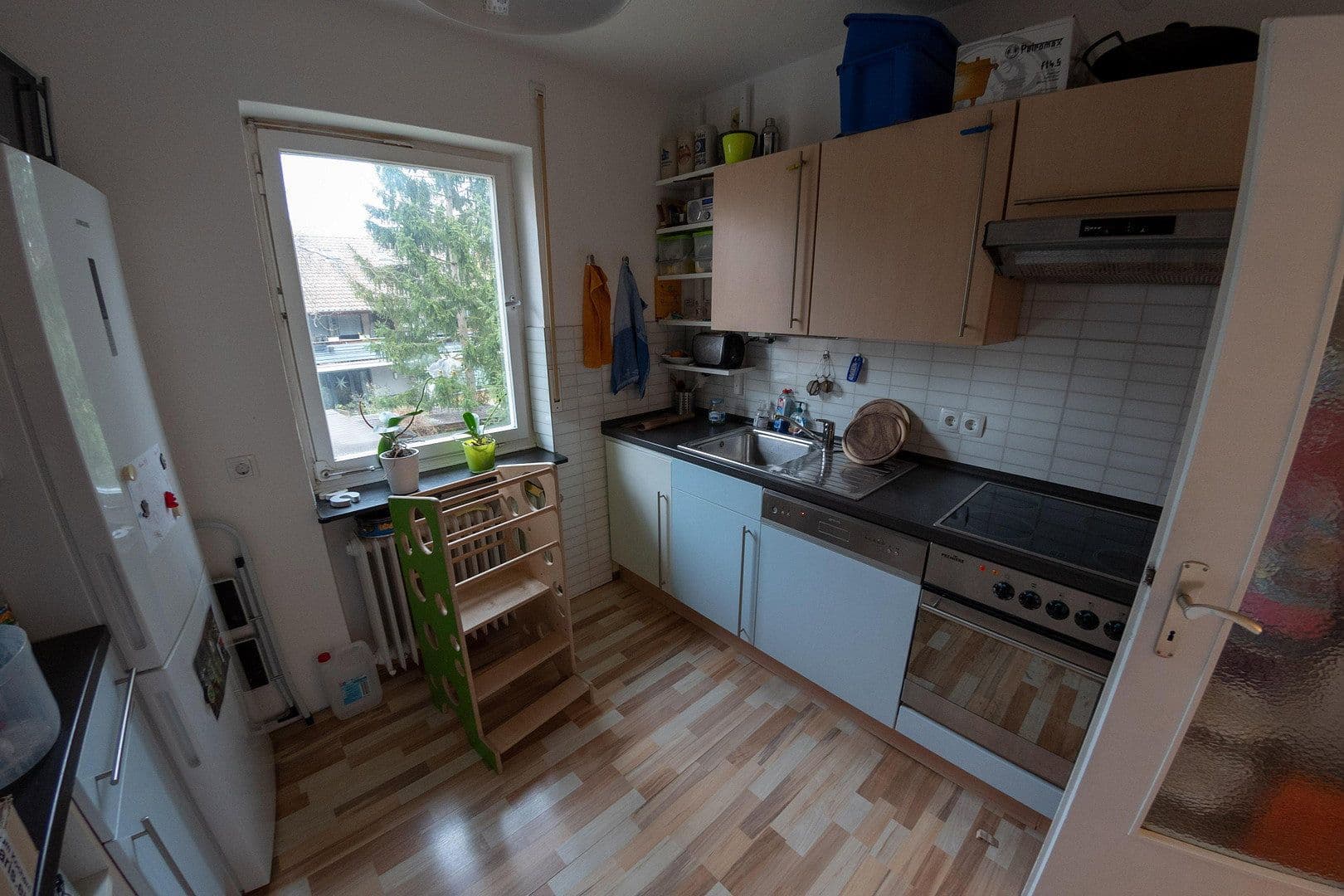 Prodej domu 240 m², pozemek 500 m², Marienbader Straße, Erlangen, Bavorsko Prodej domu 240 m², pozemek 500 m², Marienbader Straße, Erlangen, Bavorsko